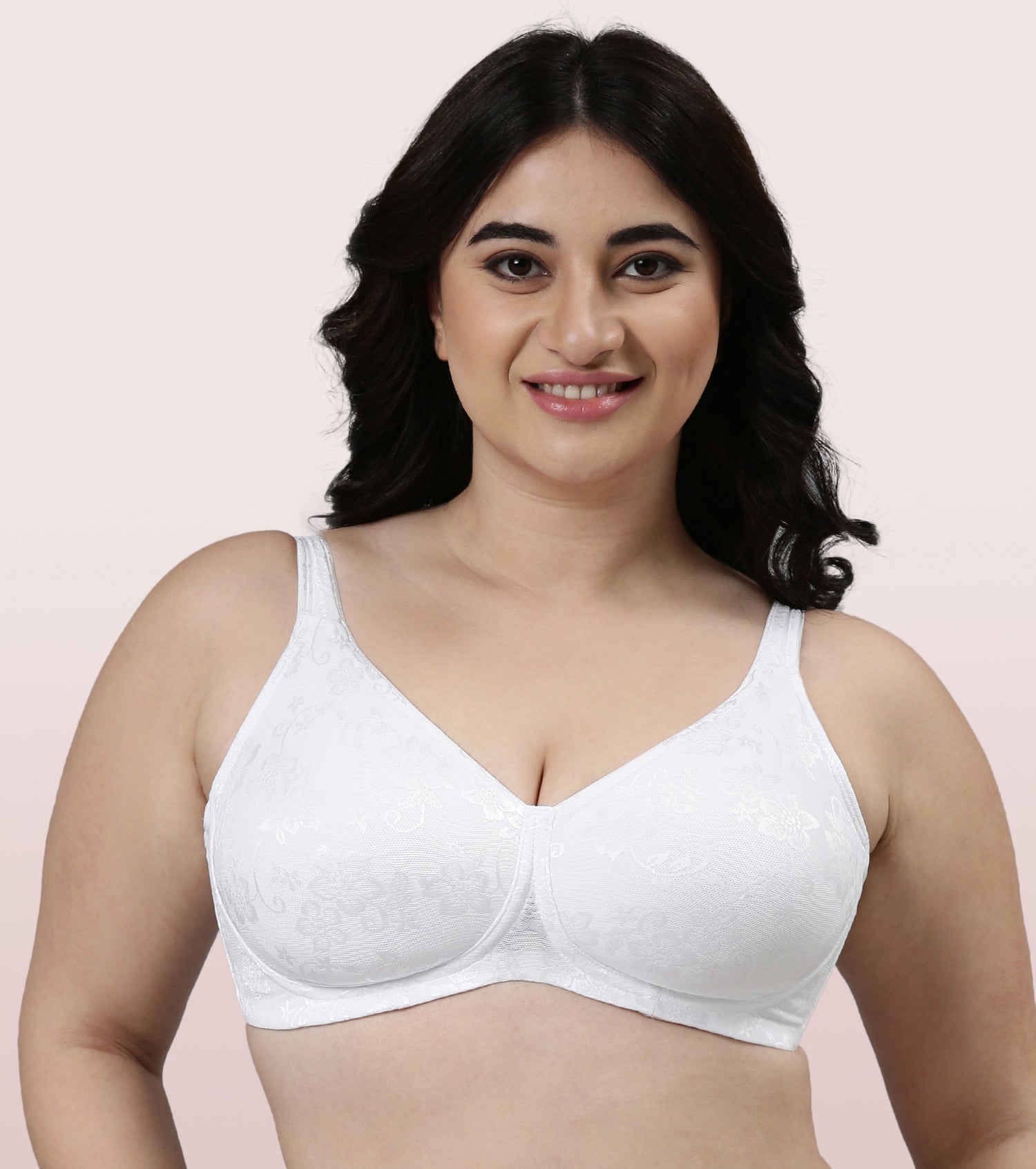 Enamor F135 Full Support Lace Bra - High Coverage Non-Padded Wirefree - Red  38B in Ahmedabad at best price by Royal Choice - Justdial