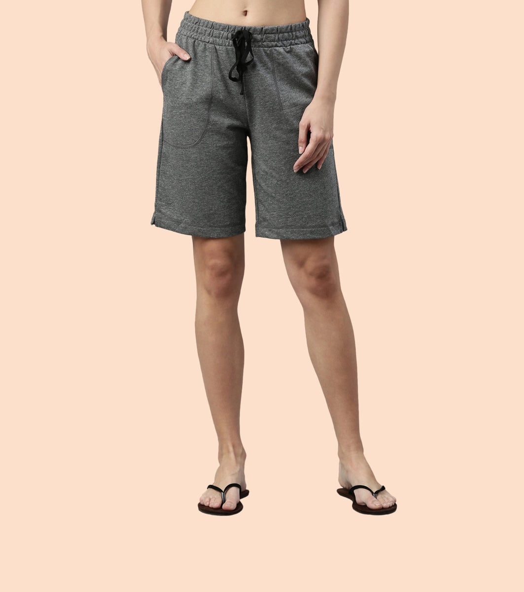 Relax Bermuda | Knee Length Shorts With Adjustable Waistband & Pockets