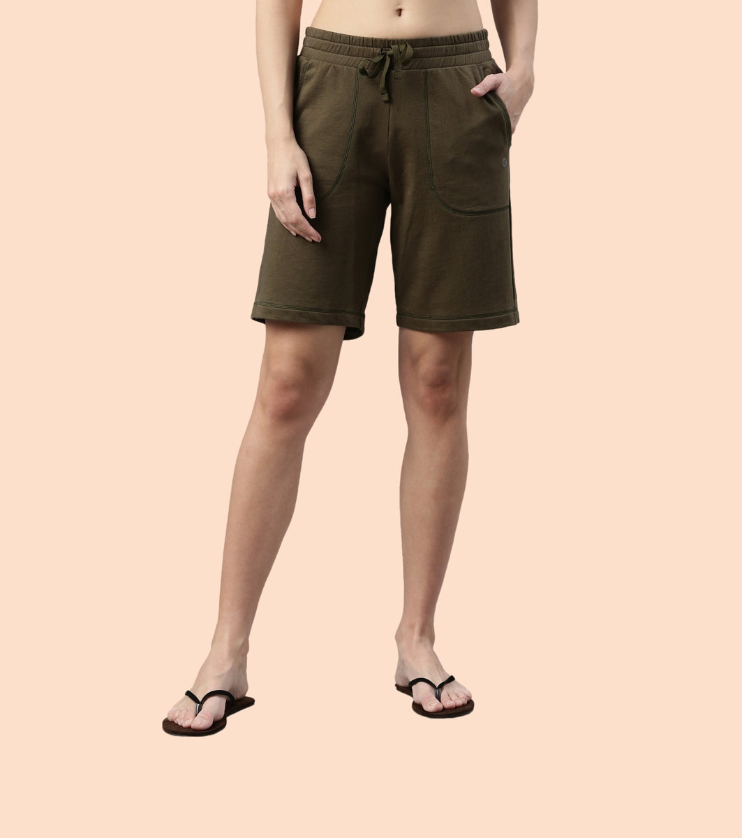 Relax Bermuda | Knee Length Shorts With Adjustable Waistband & Pockets