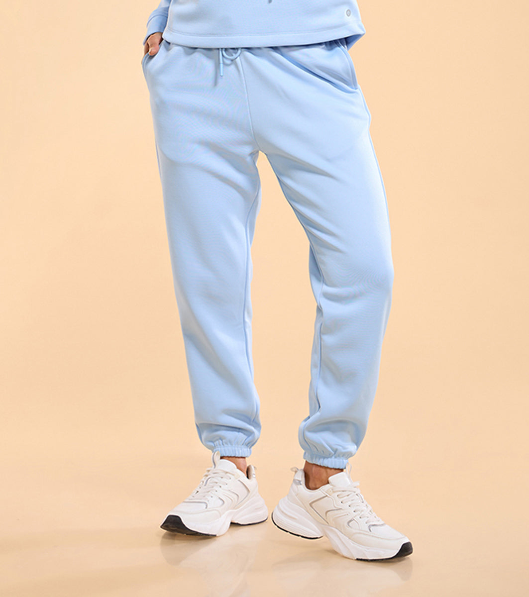 Enamor A404 Fleece Jogger Relax Fit High-Rise Fleece Jogger With Adjustable Drawsting.