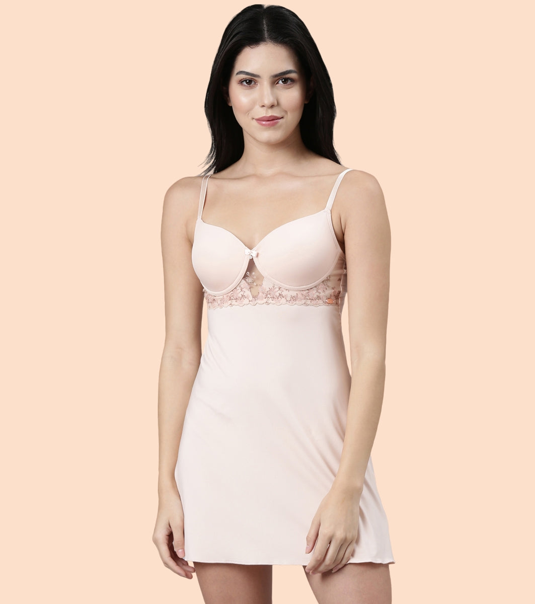 ENAMOR N127
FIT AND FLARE CHEMISE