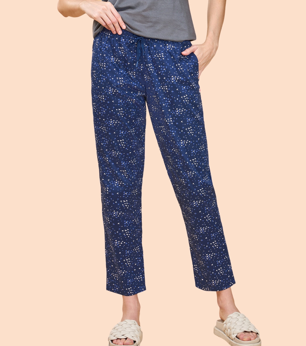 Essentials – E4A5 Hangout Pant Relaxed Fit | Mid Rise | Regular Length