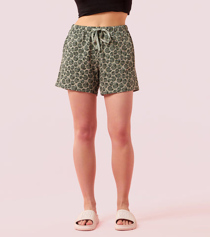 Enamor E062 Women Basic Shorts - Mid-Thigh Length Jersey Shorts With Pockets - Jade Abstract Prt