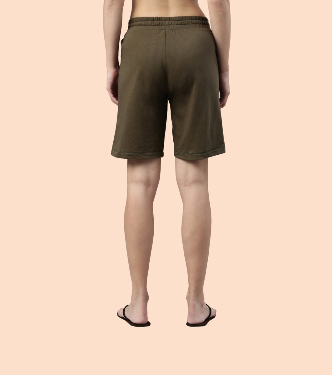 Relax Bermuda | Knee Length Shorts With Adjustable Waistband & Pockets