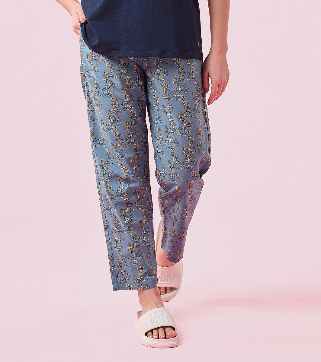 Essentials – E4A5 Hangout Pant Relaxed Fit | Mid Rise | Regular Length - Vintage Bloom Print