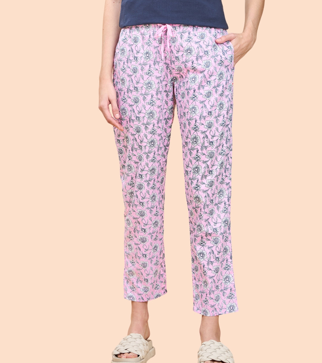 Essentials – E4A5 Hangout Pant Relaxed Fit | Mid Rise | Regular Length