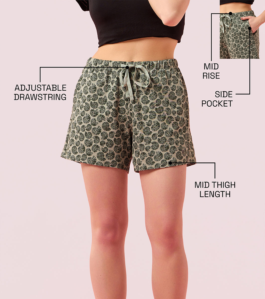 Enamor E062 Women Basic Shorts - Mid-Thigh Length Jersey Shorts With Pockets - Jade Abstract Prt