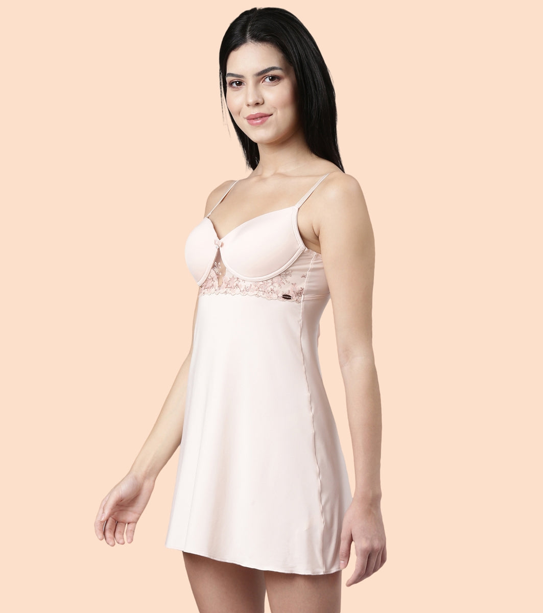 ENAMOR N127
FIT AND FLARE CHEMISE