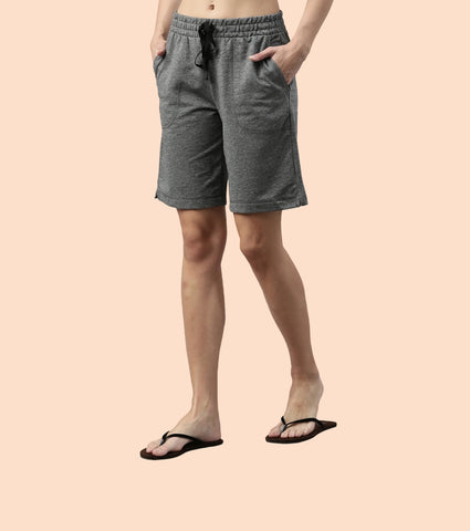 Relax Bermuda | Knee Length Shorts With Adjustable Waistband & Pockets