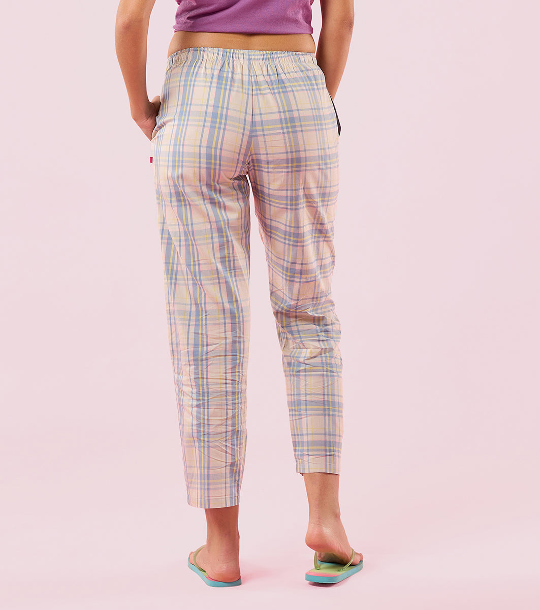 Enamor E4A5 Cotton Checkered Print Mid-Rise Relaxed Fit Hangout Pant -  Light Blue Checks