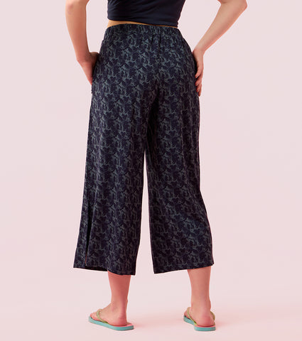 Enamor Essentials EA64 Shop In Culotte | Crop Length Culotte With Smart Side Slits - Navy Abstract