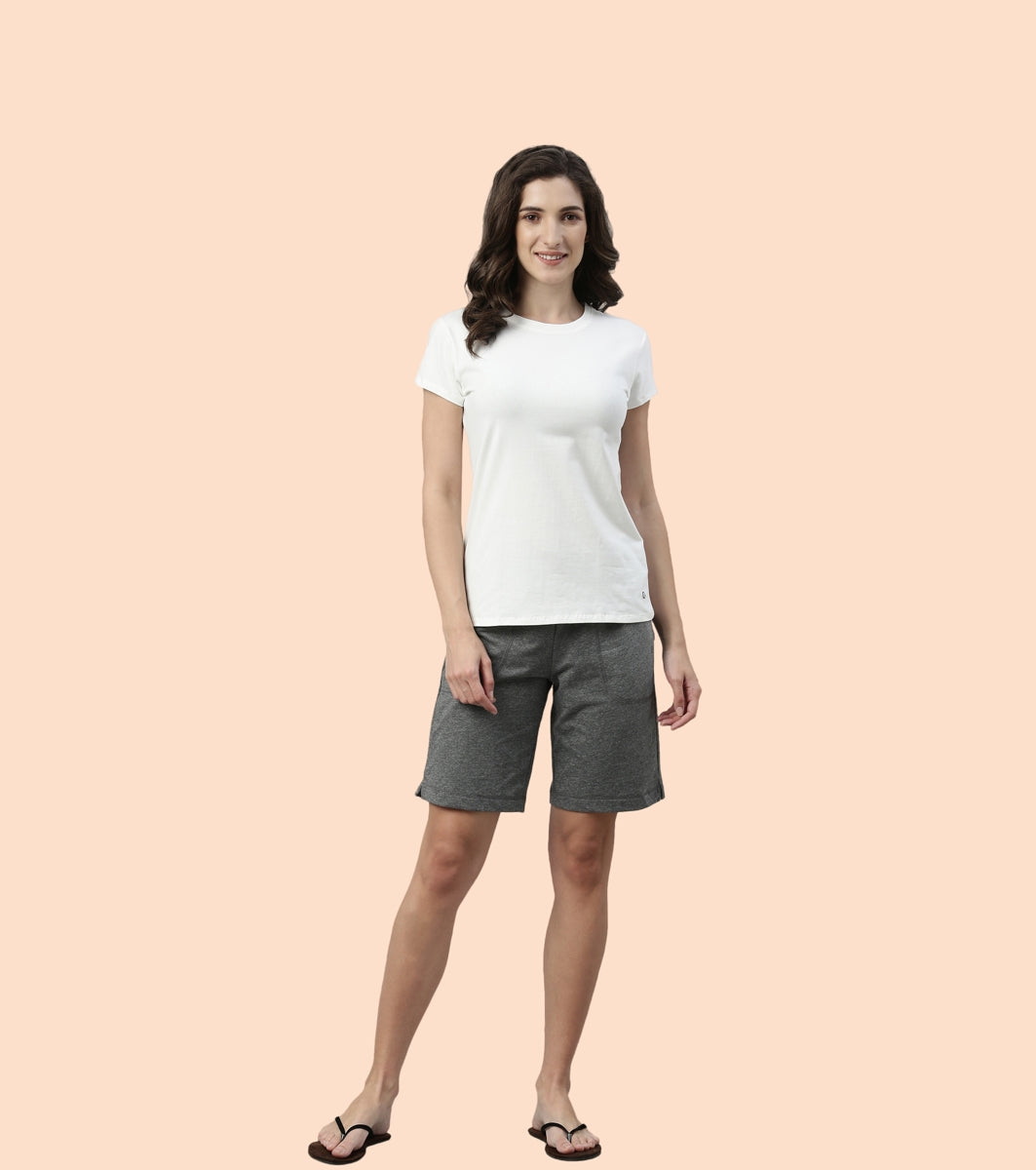 Relax Bermuda | Knee Length Shorts With Adjustable Waistband & Pockets