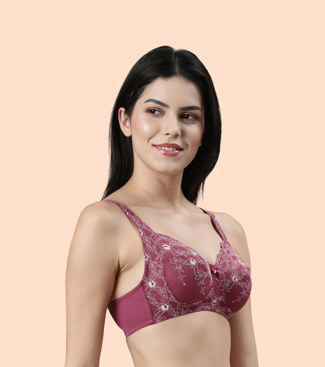 Enamor F129
LACE CONTOUR BRA
NON-PADDED WIREFREE HIGH COVERAGE