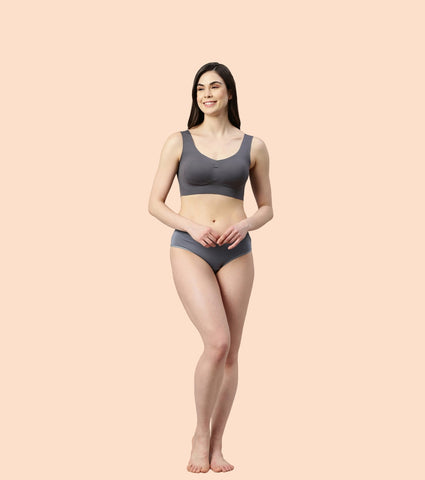 Enamor InvisiBra F070 Ultra Smooth Freedom Bra for Women- Padded Wirefree and Full Coverage - Pale Skin