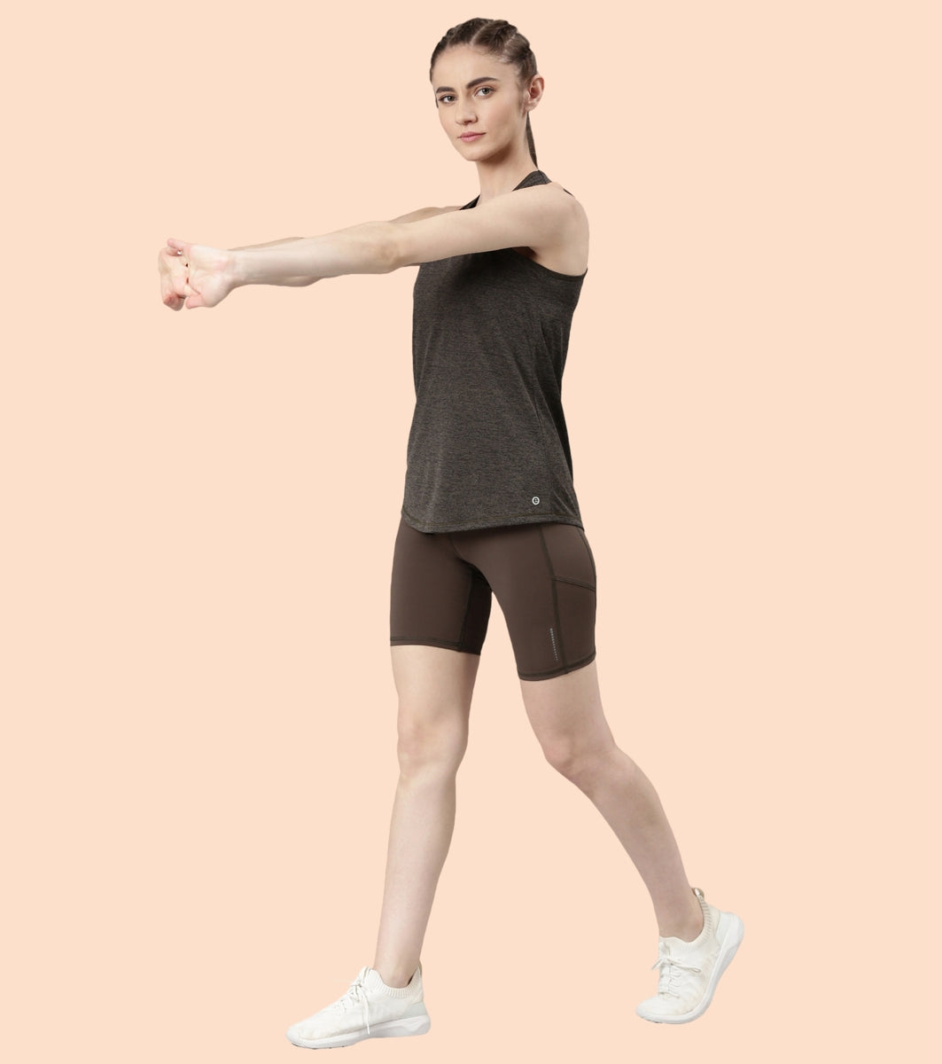 Athleisure- A308
BASIC WORKOUT TANK | DRY FIT RACER TANK WITH REFECTIVE GRAPHIC
RELAXED FIT | REGULAR LENGTH