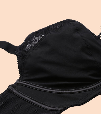 Enamor F126
LACE BRA
NON-PADDED  WIRED  FULL COVERAGE