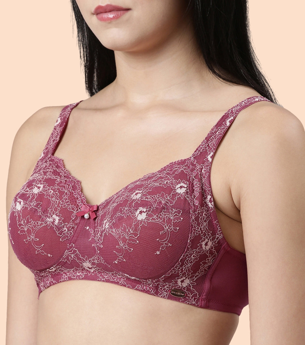 Enamor F129
LACE CONTOUR BRA
NON-PADDED WIREFREE HIGH COVERAGE