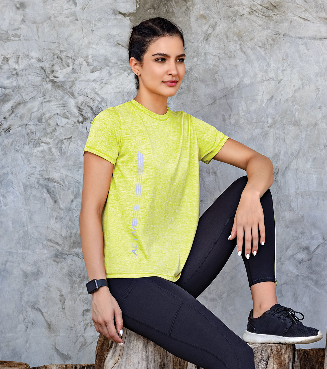 Athleisure- A309
BASIC WORKOUT CREW TEE | DRY FIT CREW NECK ACTIVEWEAR TEE
RELAXED FIT | REGULAR LENGTH