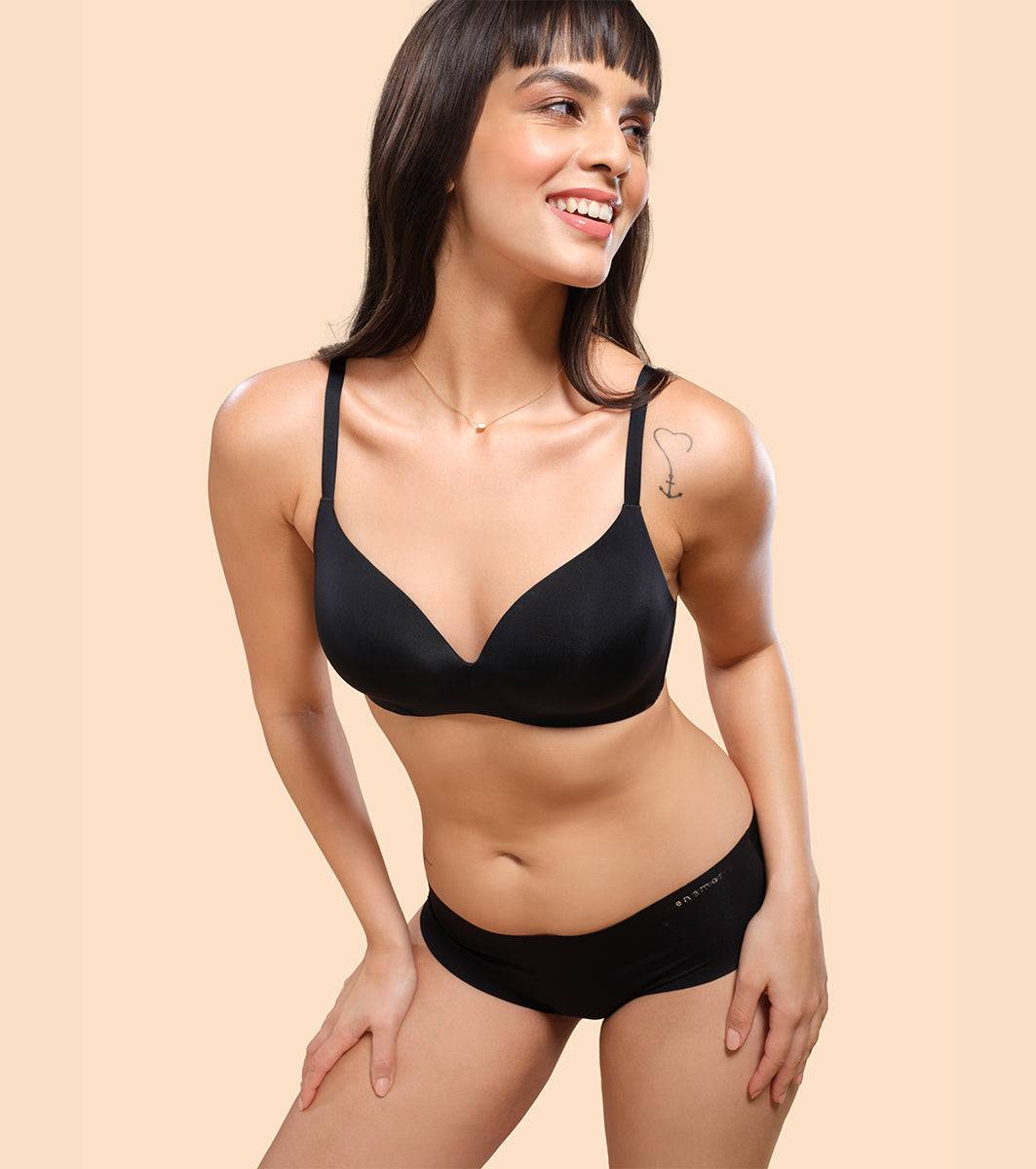 Enamor InvisiBra F084 Seamless Ultra Smoothening with Invisible Edges T-Shirt Bra - Padded Wirefree Medium Coverage - Black