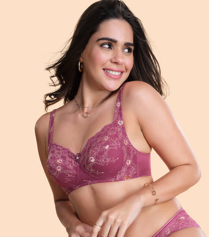 Enamor F129
LACE CONTOUR BRA
NON-PADDED WIREFREE HIGH COVERAGE