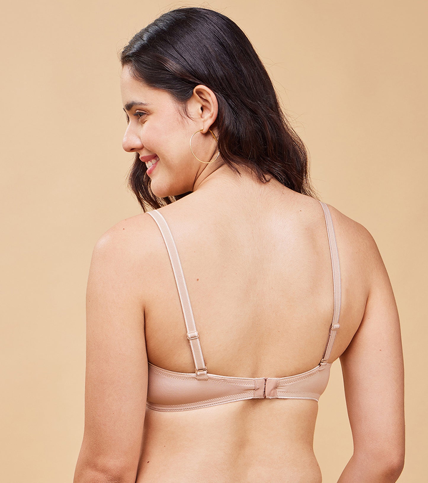 Enamor F065 Wirefree T-Shirt Bra- Curve Support Neckline, Lightly Padded for Women.