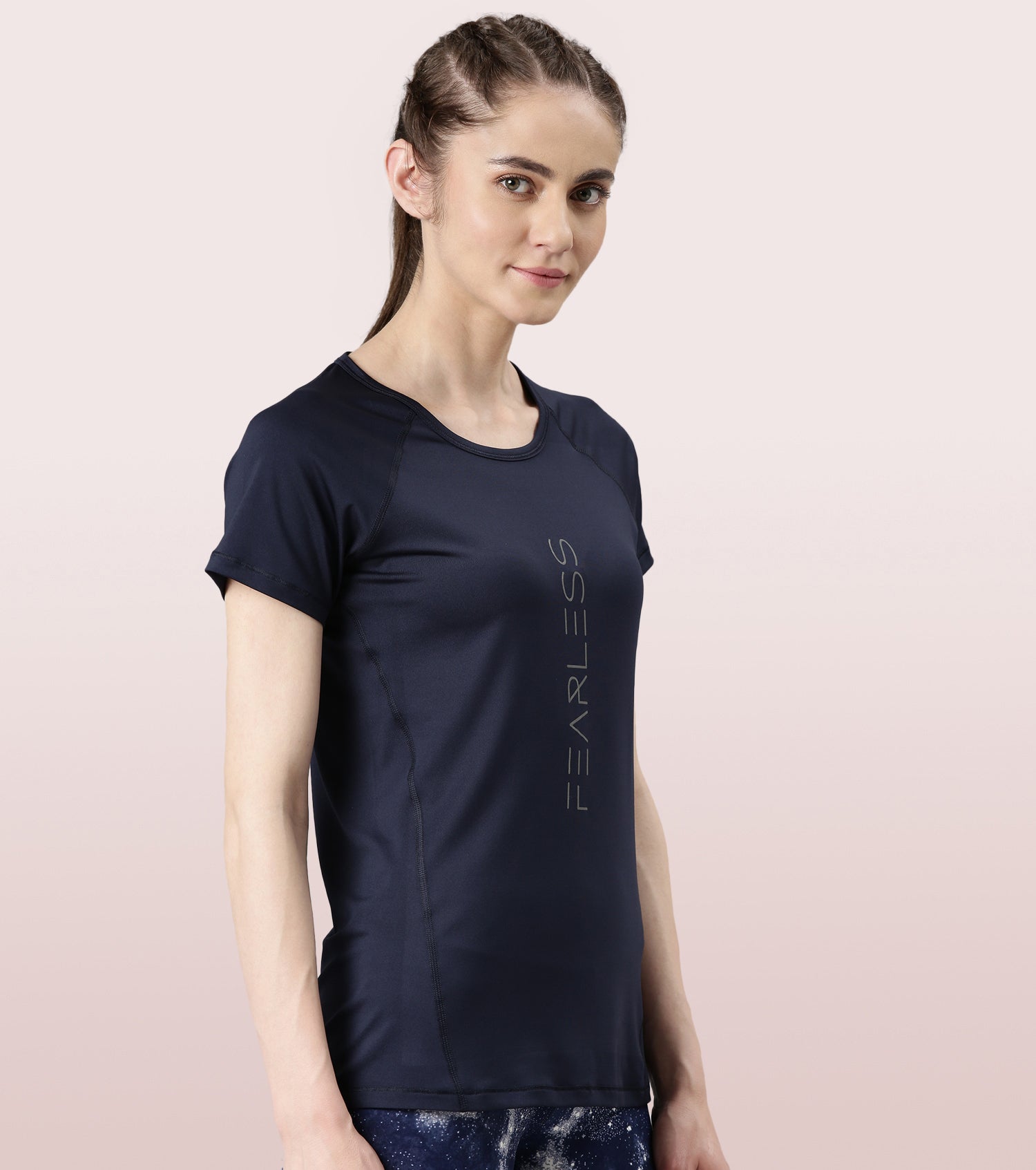 Buy Enamor Athleisure Women's Raglan Sleeves Scoop Neck Slim Fit Quick Dry  4 Way Stretch Antimicrobial Active Tee with Reflective Graphic-  E089(E089-Jet Black-XL) at